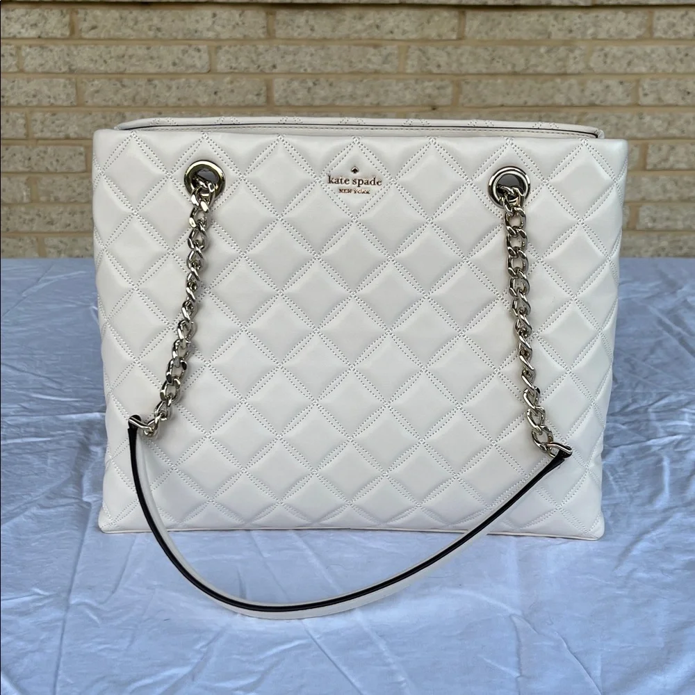 ♠️ Kate Spade Cream Quilted Tote and Wallet Set ♠️ - Picture 2 of 13